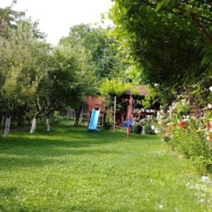 Rîşnov Casa Terzea酒店 外观 照片